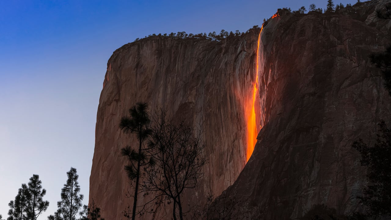 Horsetail Fall in Yosemite National Park, California, United States (© Jorge Villalba/Getty Images)