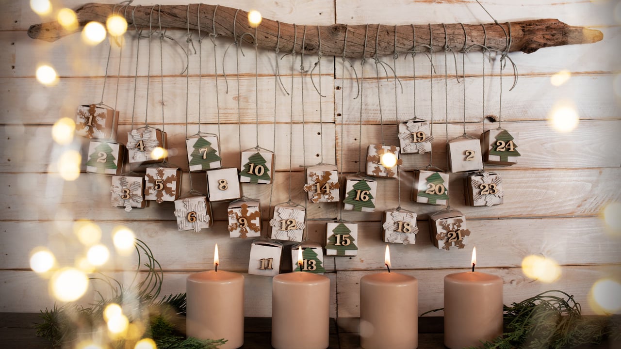Die Adventszeit beginnt (© Muenz/Getty Images)