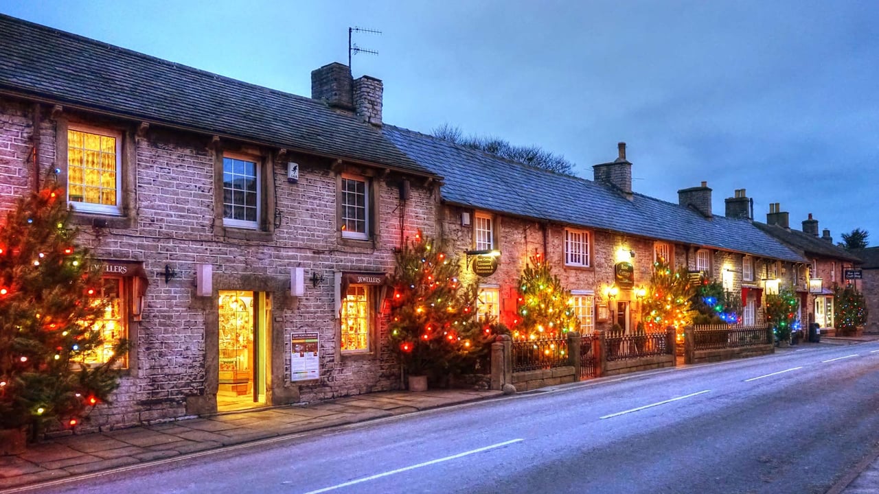 Castleton, Derbyshire, England (© Daveduke/Moment Open/Getty Images)