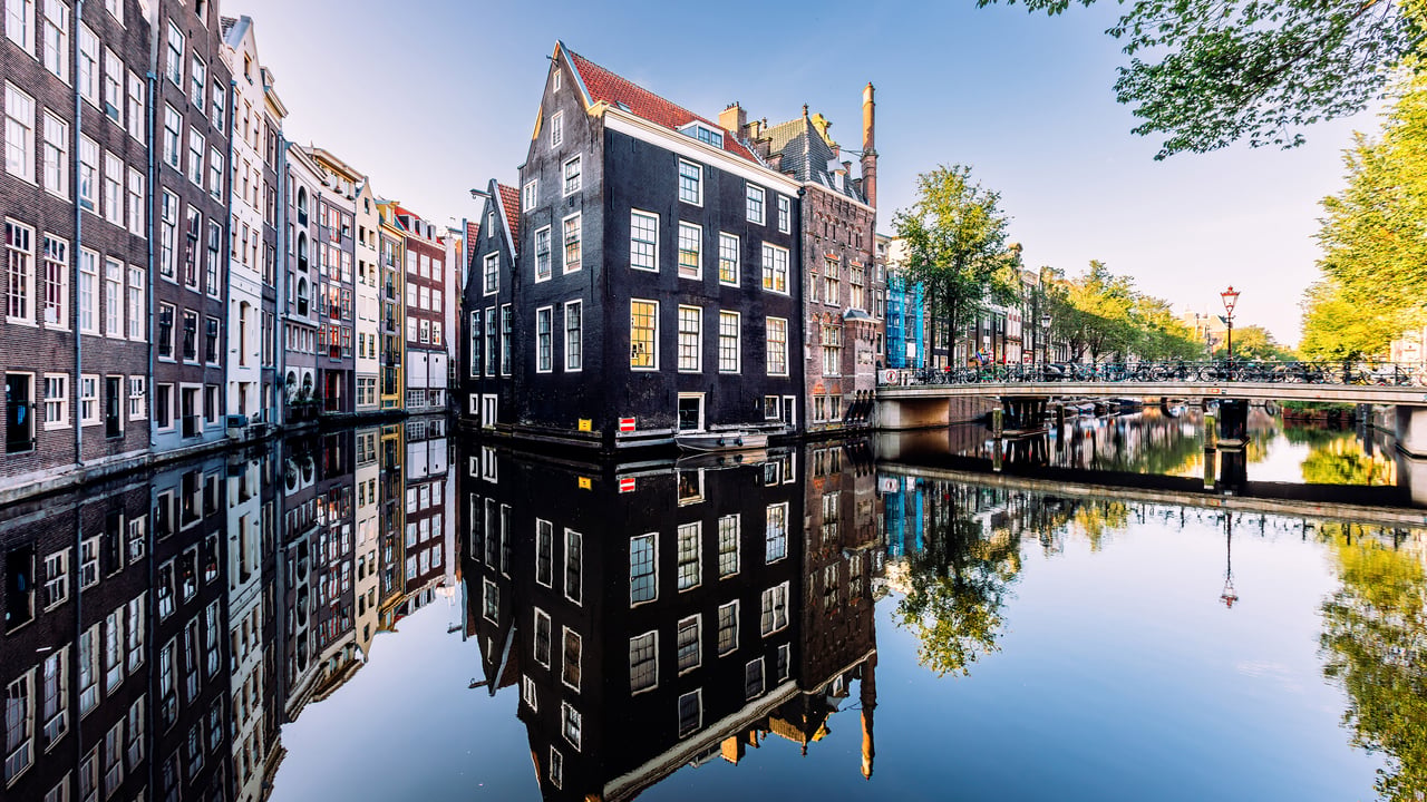 Armbrug, Amsterdam, Pays-Bas (© Alexander Spatari/Getty Images)