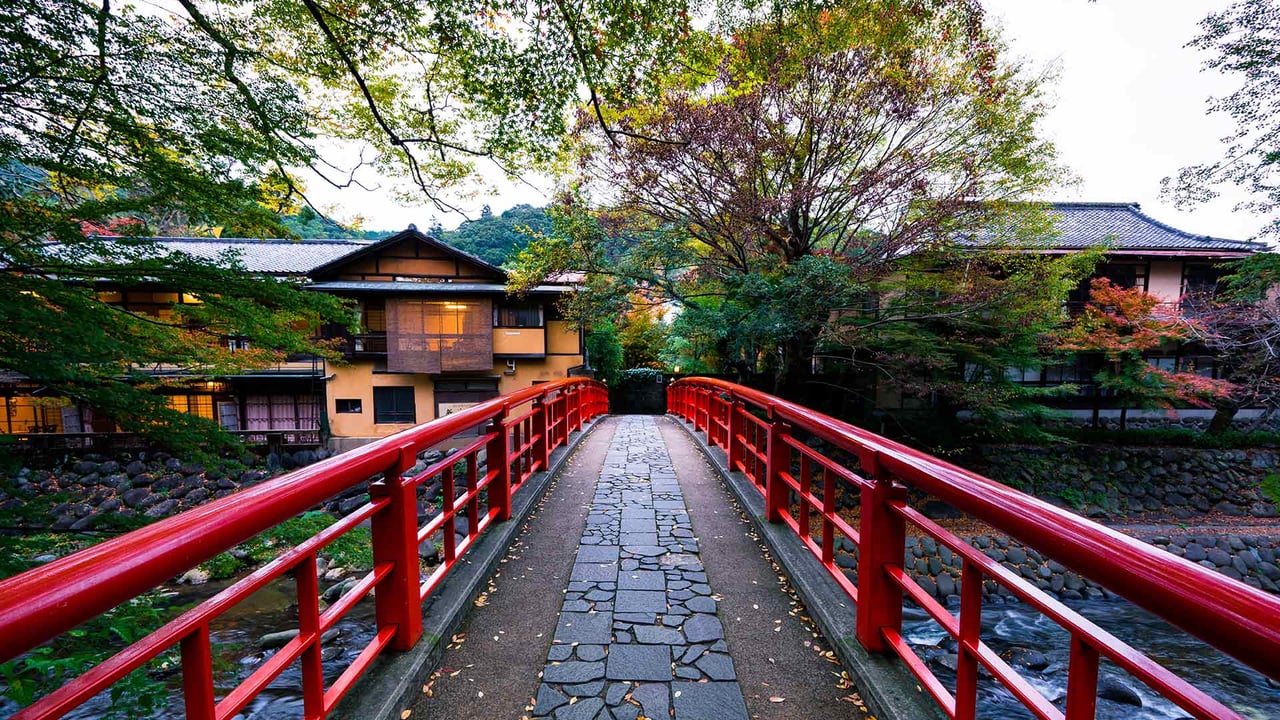 修善寺温泉街, 静岡県 伊豆市 (© JaCZhou 2015/Getty Images)