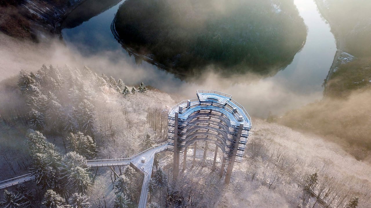 Treetop Walk Saarschleife, Orscholz, Mettlach, Germany (© Hans-Peter Merten/Huber/eStock Photo)