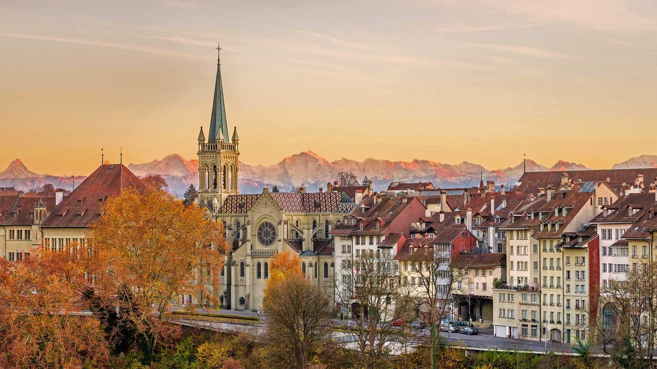 Old Town of Bern, Switzerland (© Simon Zenger/Alamy)