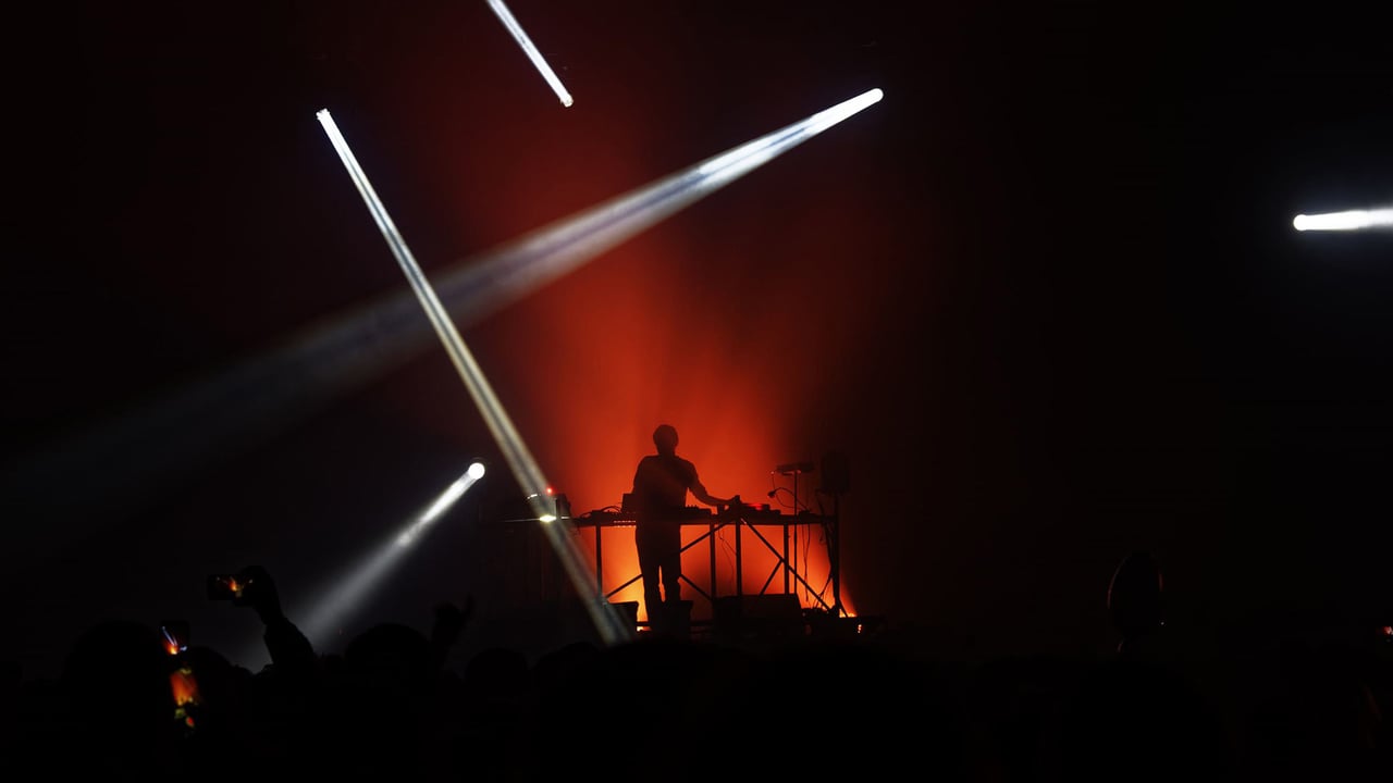 Rone (Erwan Castex) sur la scène du Printemps de Bourges, le 25 avril 2018 (© Edmond Sadaka Edmond/Sipa/shutterstock)