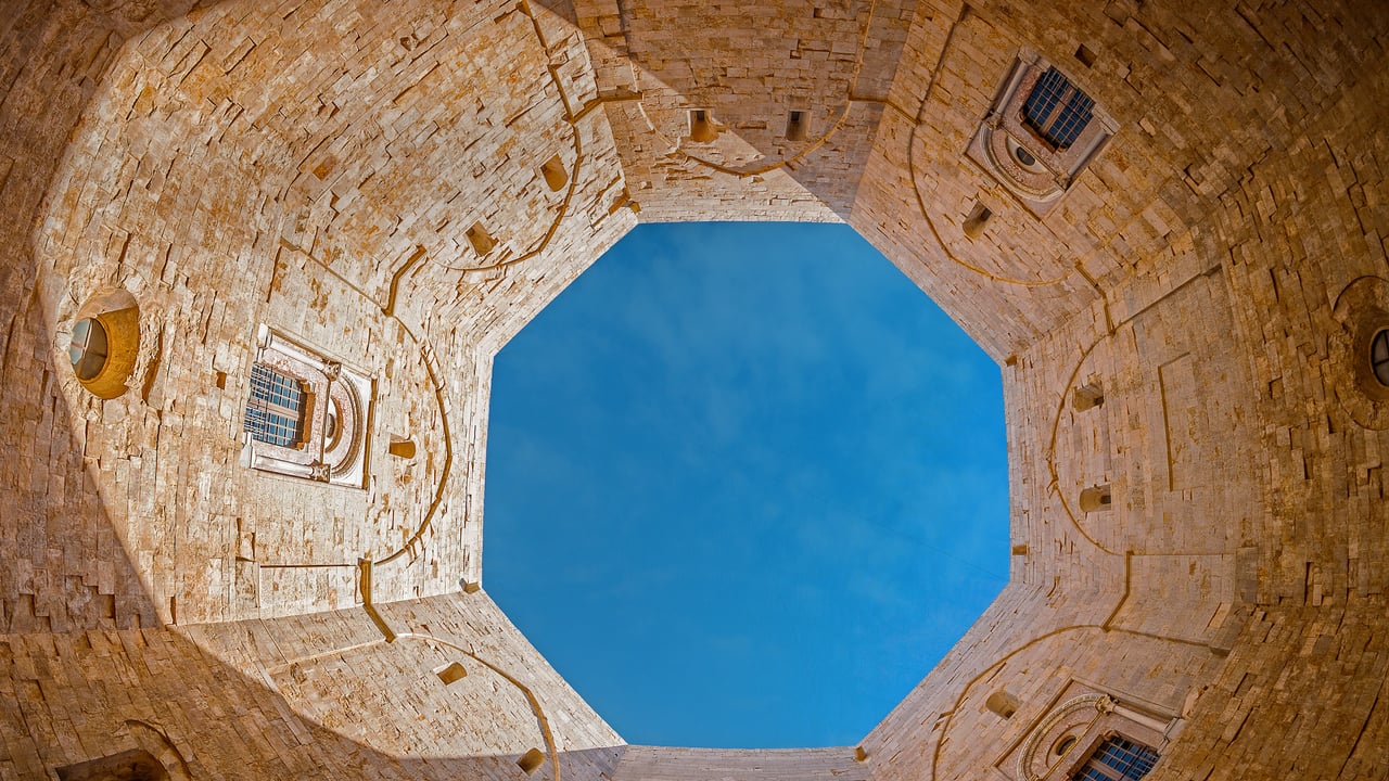 Castel del Monte, Apulia, Italy (© Toni Spagone/Alamy)