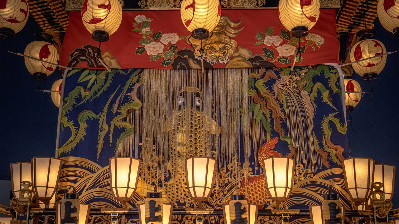 秩父夜祭の屋台, 埼玉県 秩父市 (© Joshua Hawley/Alamy)
