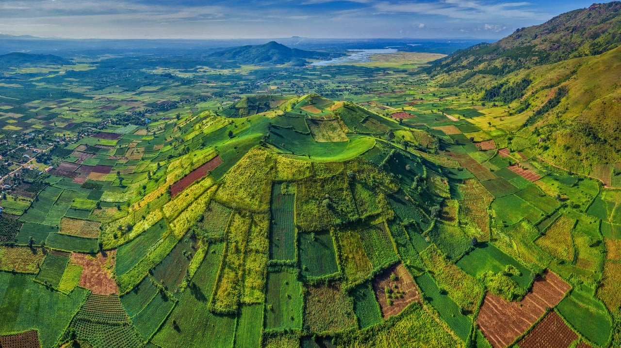 Chu Dang Ya near Pleiku in Gia Lai province, Vietnam (© Quang Ngoc Nguyen/Alamy)