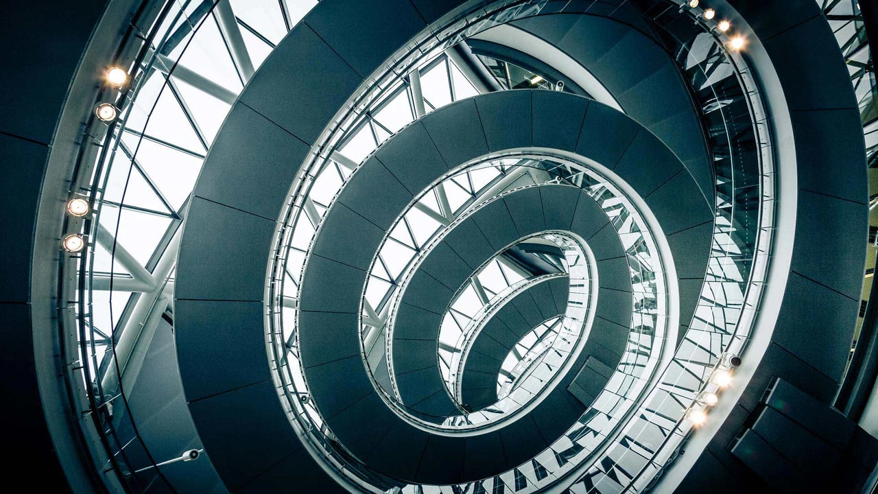 City Hall, London, England (© coldsnowstorm/iStock/Getty Images)