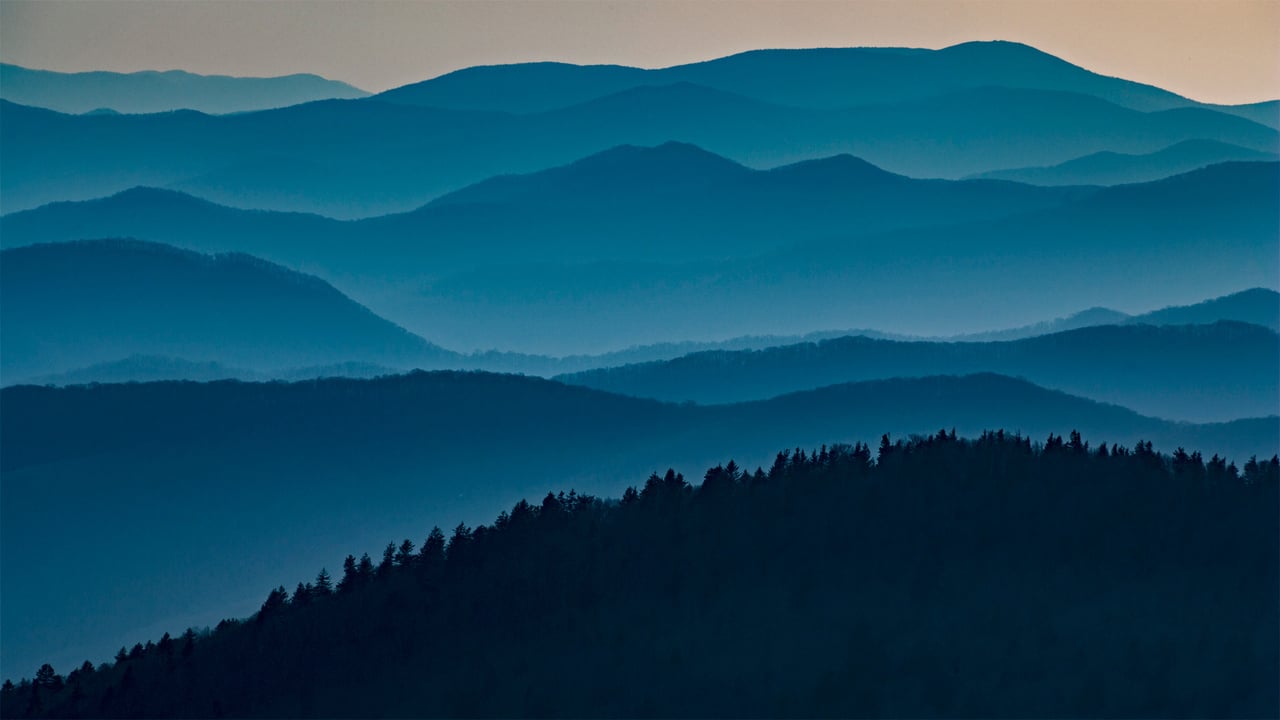 Great Smoky Mountains National Park, Tennessee (© Tony Barber/Getty Images)