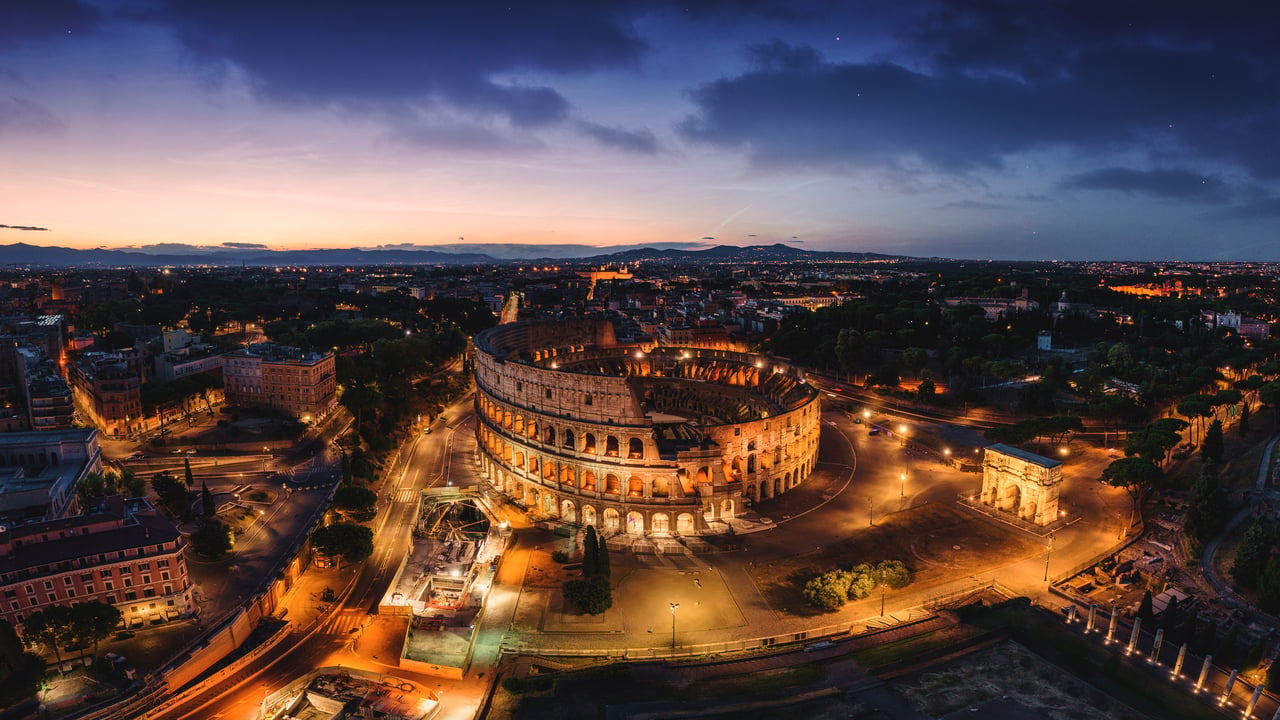 Vue aérienne du Colisée, Rome, Italie (© Nico De Pasquale Photography/Getty Images)