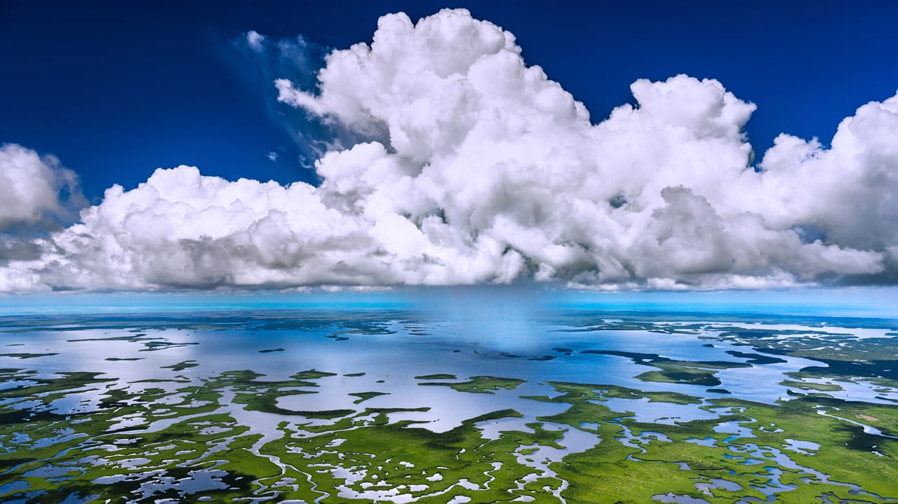 Aerial view of Everglades National Park, Florida (© Tetra Images/Getty Images)