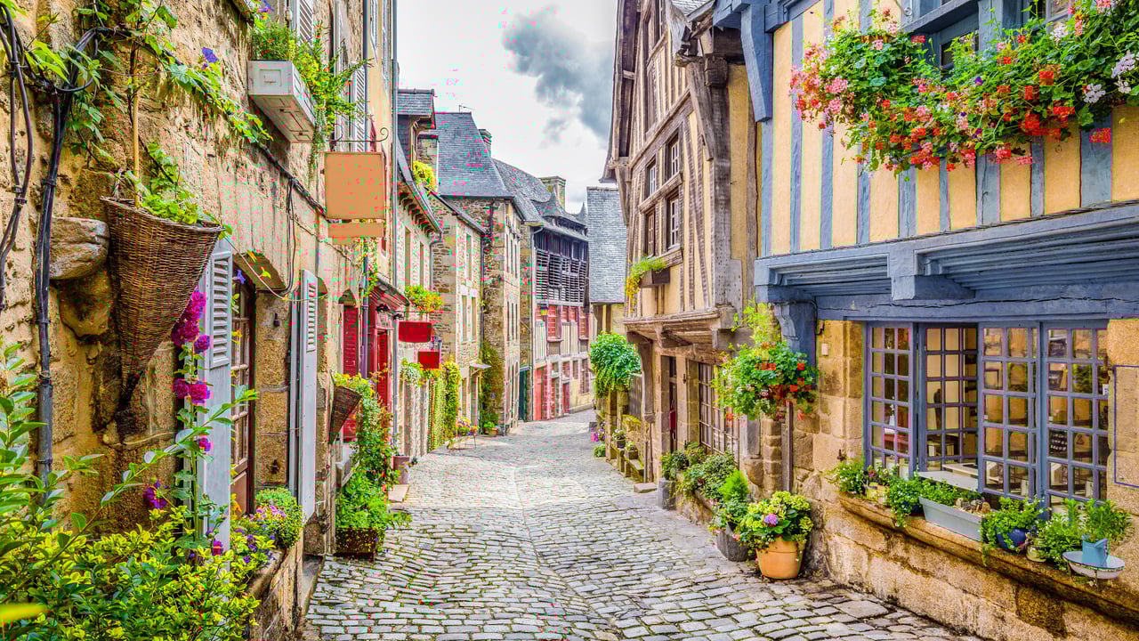 Dinan, Brittany, France (© Scott Wilson/Alamy)