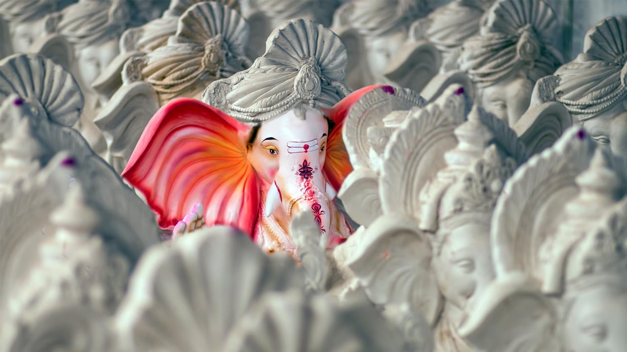 Half-painted Ganesha idol at a workshop in Bangalore (© Amith Nag Photography/Getty Images)