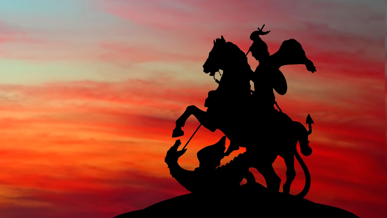 Monument to St George and the Dragon at sunset, Moscow, Russia (© Protasov AN/Shutterstock)