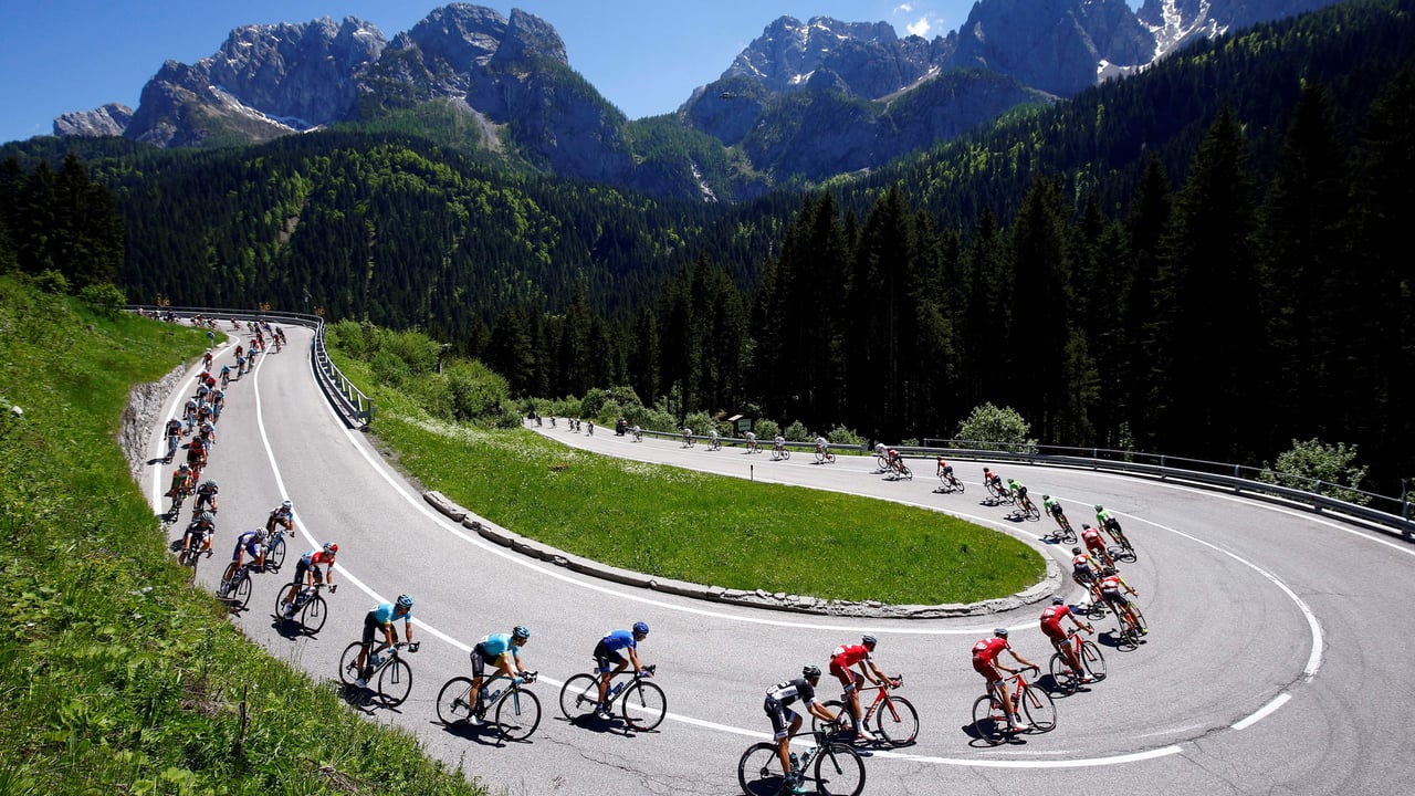 Giro d’Italia (© LUK BENIES/Stringer/Getty Images)