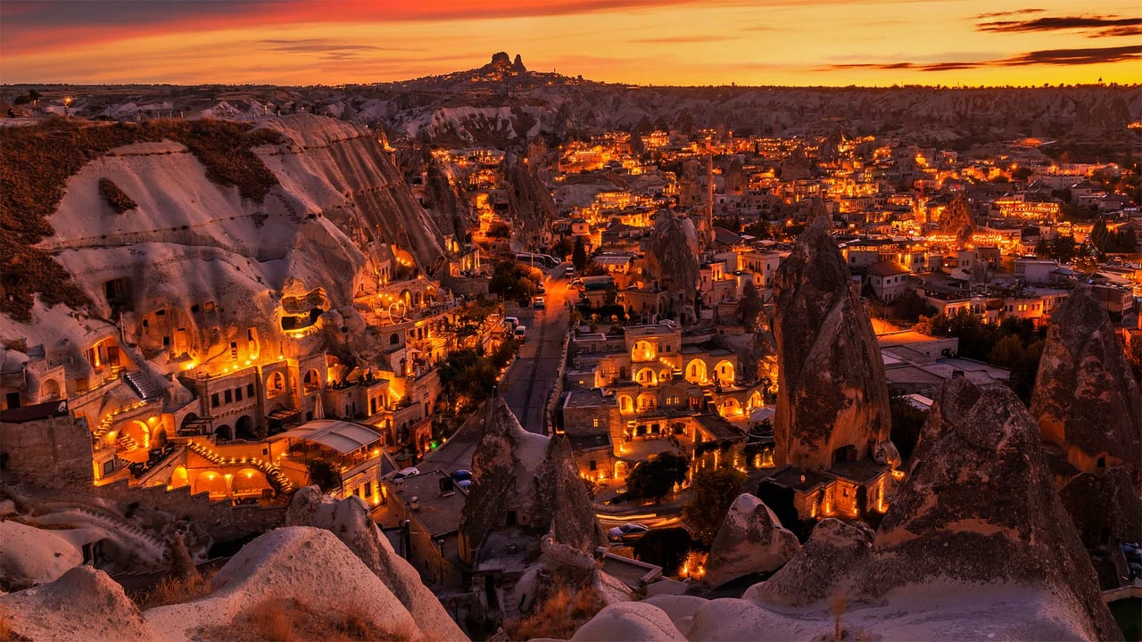 View of Göreme from an observation deck, Göreme National Park, Cappadocia, Turkey (© Anton Petrus/Getty Images)