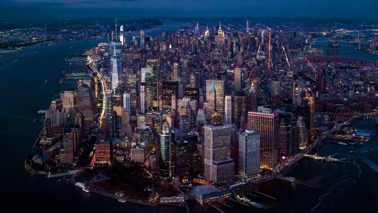 Aerial view of Manhattan, New York City (© Wojtek Zagorski/Getty Images)