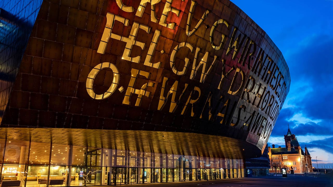 Wales Millennium Centre and The Pierhead building at dawn, Cardiff Bay (© Carl DeAbreu Photography/Shutterstock)