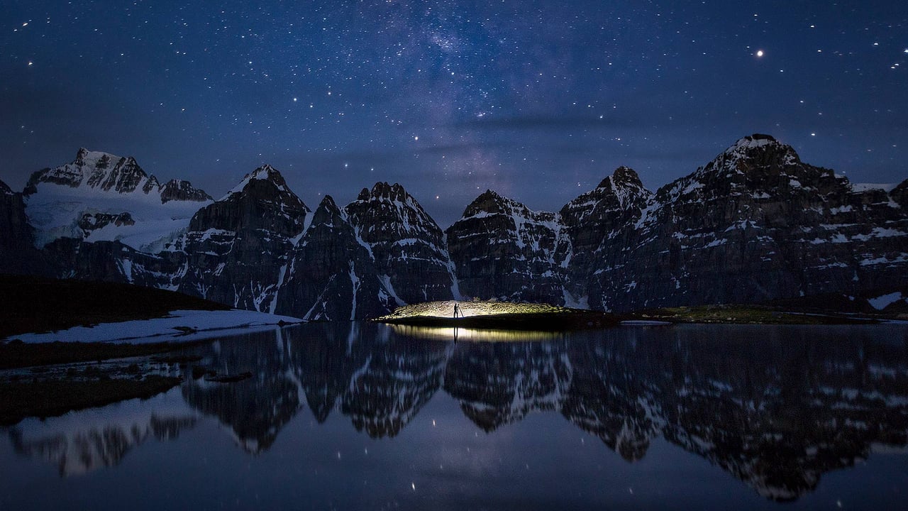 Minnestimma Lake, Banff, Alta. (© Paul Zizka/Aurora Photos)