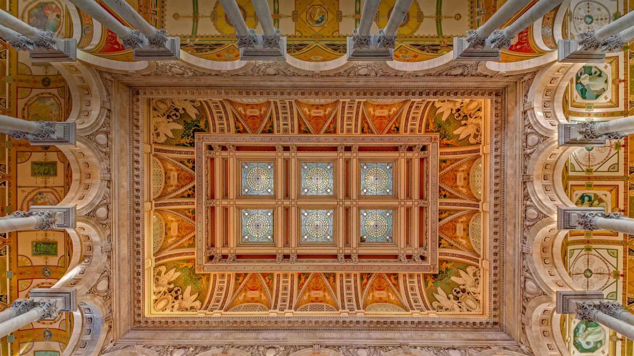 Ceiling and cove of the Great Hall at the Library of Congress in Washington, DC (© Susan Candelario/Alamy)