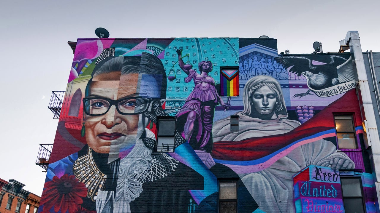 View of the Notorious RBG mural by the street artist Elle in New York City (© lev radin/Alamy)