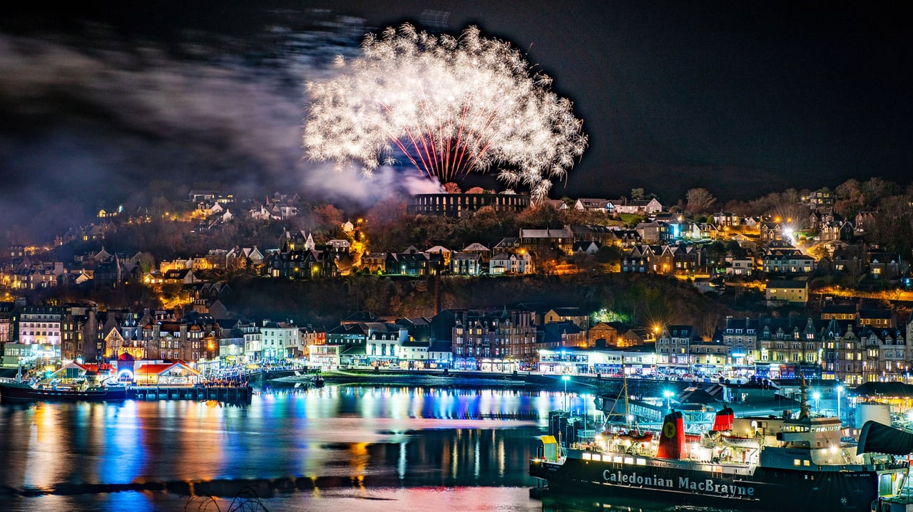 Fireworks at the end of the winter festival in Oban, Argyll and Bute (© Nick Edgington/Bav Media/Shutterstock)