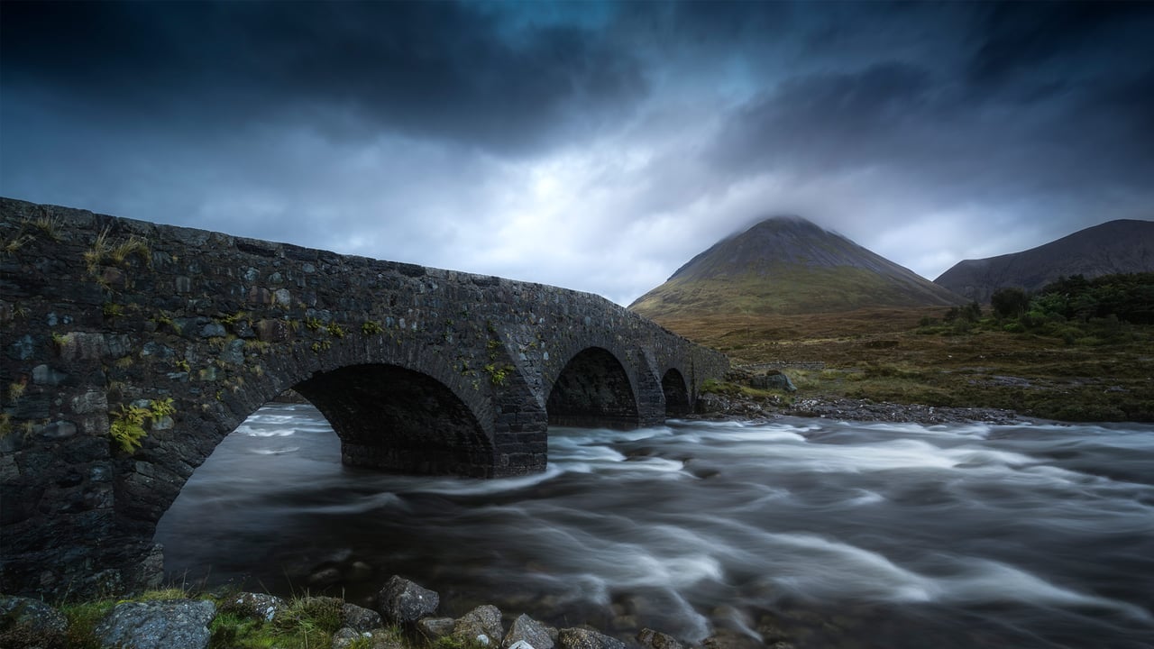 Sligachan Old Bridge, Isle of Skye, Scotland (© Aliaume Chapelle/Tandem Stills + Motion)