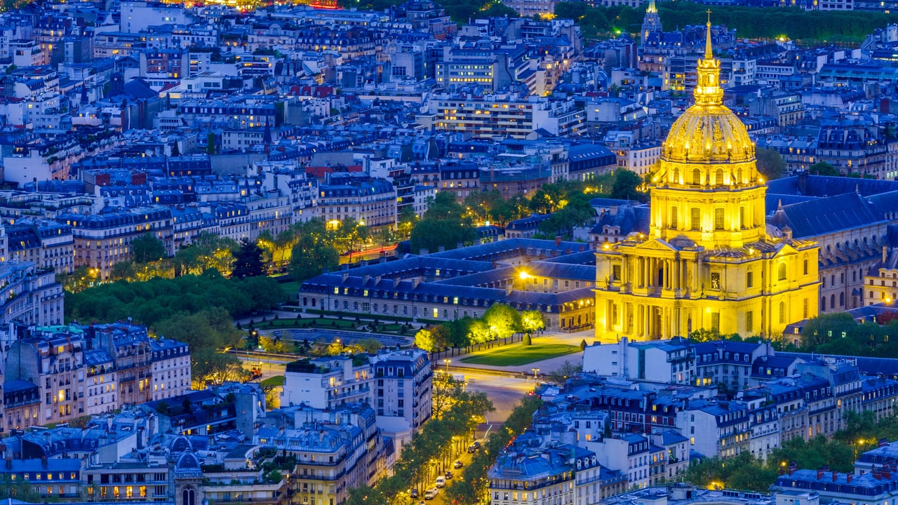 Le Panthéon de nuit, Paris (© Don White/Getty Images)