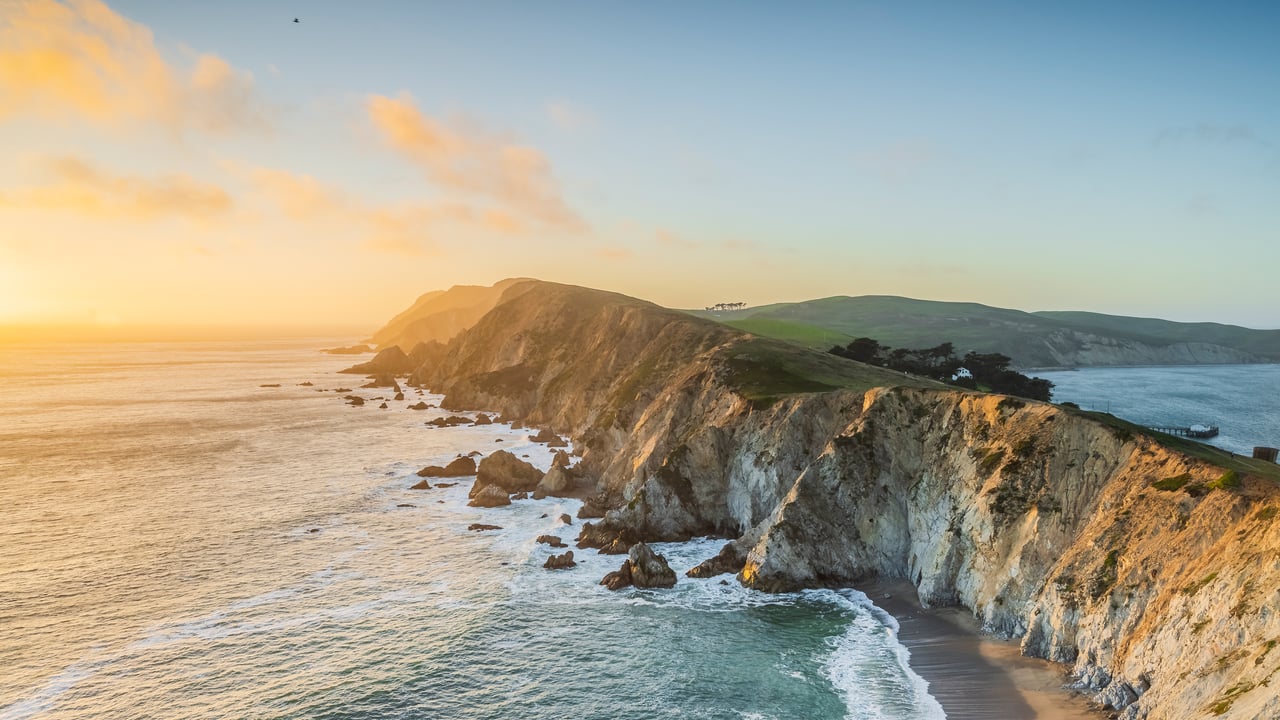 Chimney Rock, Point Reyes National Seashore, Califórnia, EUA (© Enrique Aguirre Aves/Getty Images)