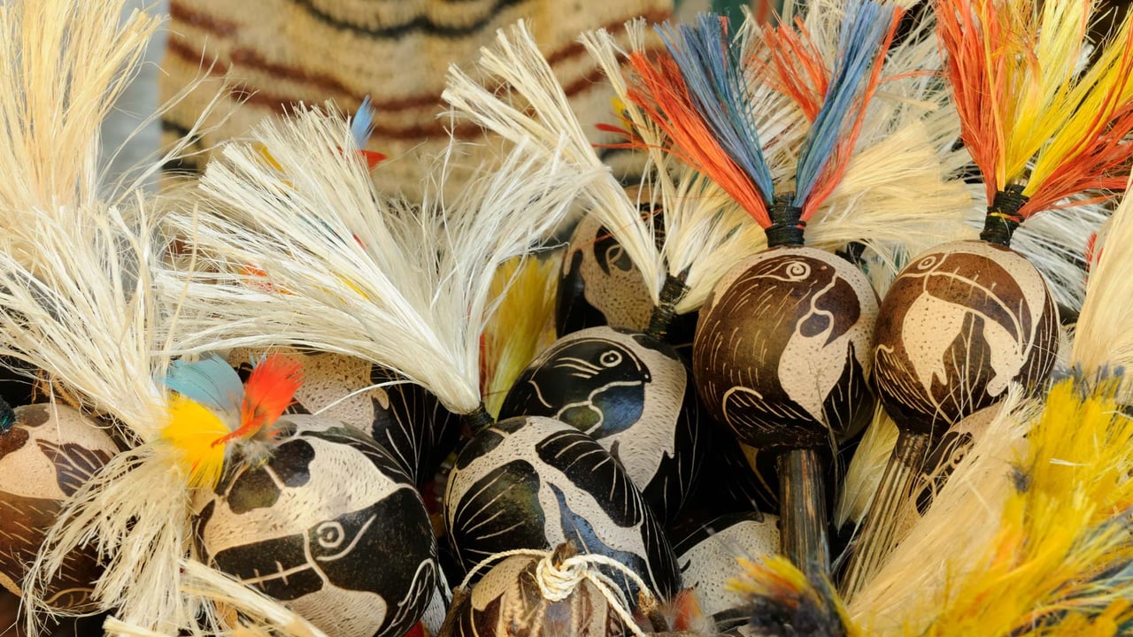 Figuras feitas pelos indígenas locais de Manaus, Brasil (© rchphoto/Getty Images)