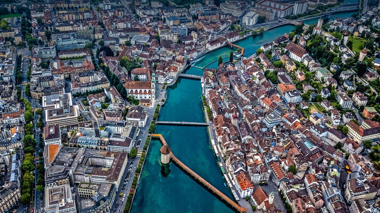 Aerial view of Chapel Bridge over the River Reuss in Lucerne, Switzerland (© Neleman Initiative/Gallery Stock)