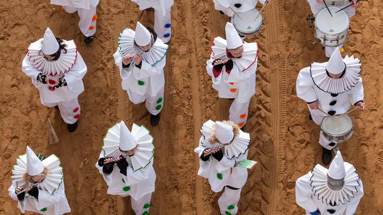 Rosenmontagszug in Köln, Nordrhein-Westfalen (© mauritius images GmbH/Alamy)