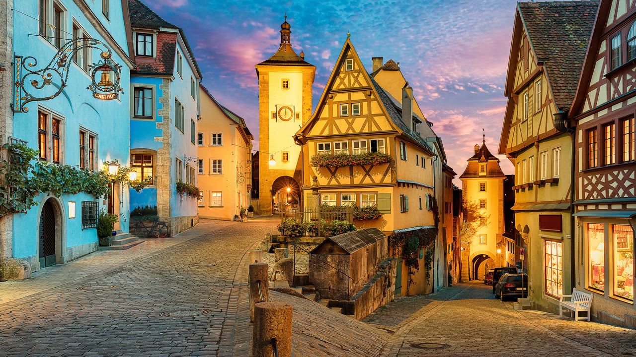 Plönlein mit Siebersturm und Kobolzeller Tor, Rothenburg ob der Tauber, Bayern (© Harald Nachtmann/Getty Images)