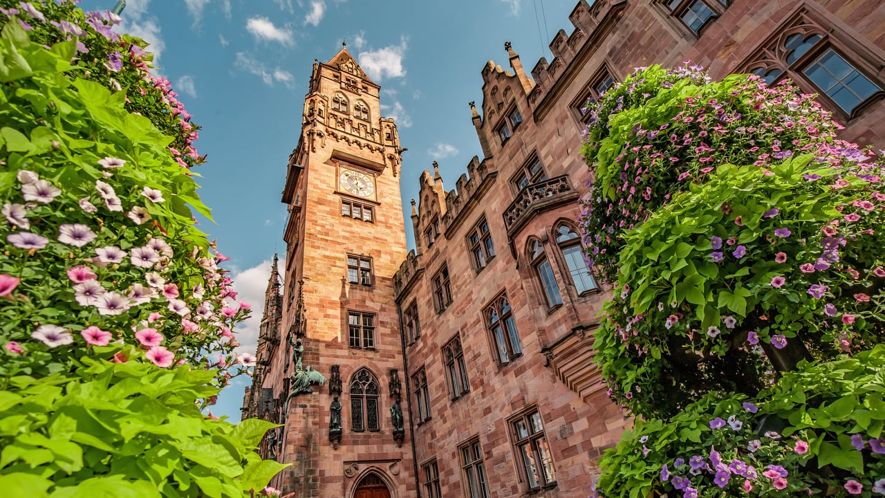Rathaus St. Johann, Saarbrücken, Saarland (© frantic00/Getty Images)