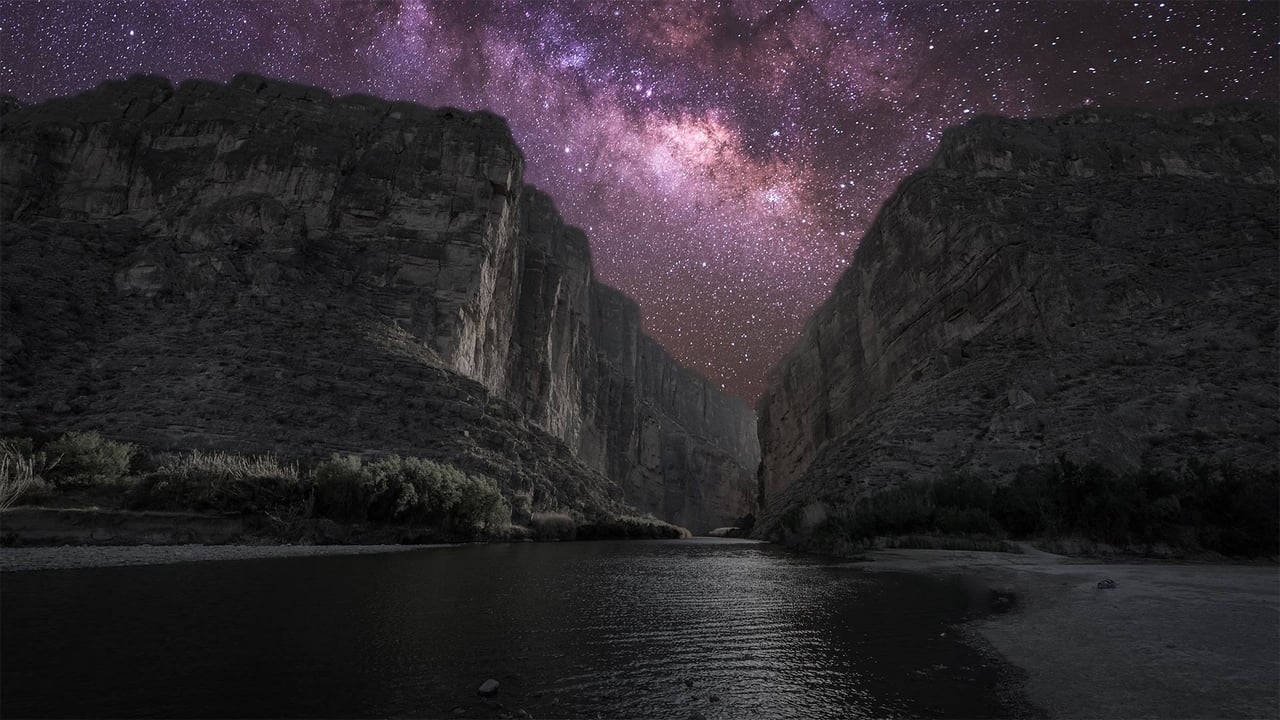Santa Elena Canyon under the Milky Way in Big Bend National Park, Texas (© Stanley Ford/Shutterstock)