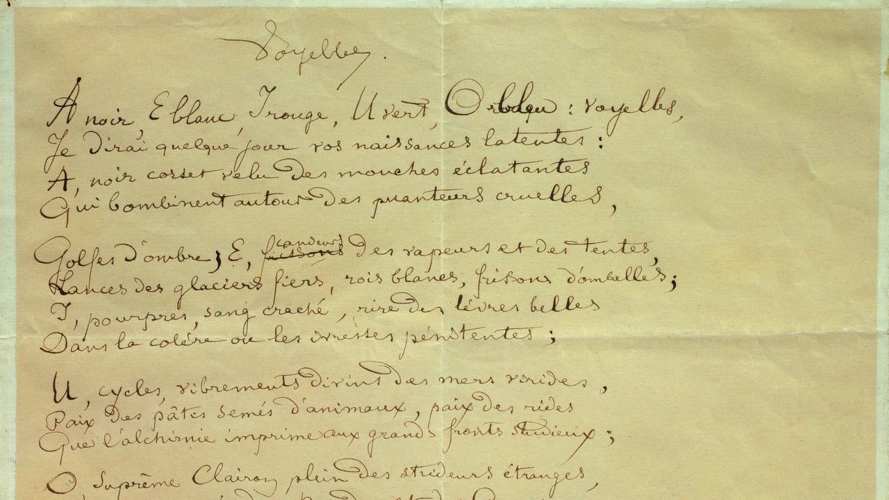 Manuscrit du poème « Les Voyelles » par Arthur Rimbaud (1854-1891), Musée Arthur Rimbaud, Charleville-Mezieres (© Photo by: Christophel Fine Art/Universal Images Group via Getty Images)