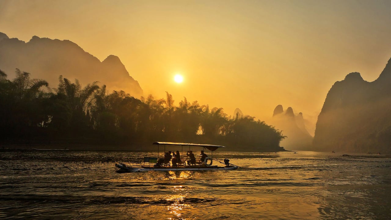 【今日劳动节】 (© Katvic/Shutterstock)