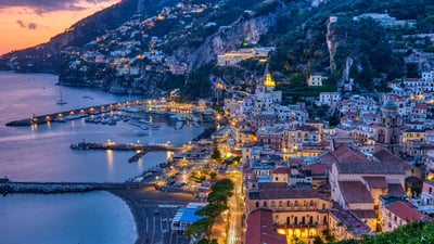 Bing wallpaper June 9, 2025. Vista di Amalfi, Salerno, Campania (© elxeneize/iStock/Getty Images Plus)
