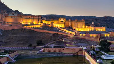 Bing wallpaper January 31, 2020. Amber Fort near Jaipur, Rajasthan (© Luigi Vaccarella/Sime/eStock Photo)