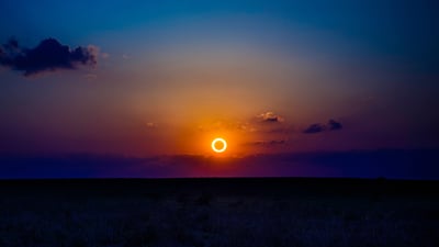 Bing wallpaper June 9, 2021. Annular eclipse over New Mexico, May 20, 2012 (© ssucsy/Getty Images)