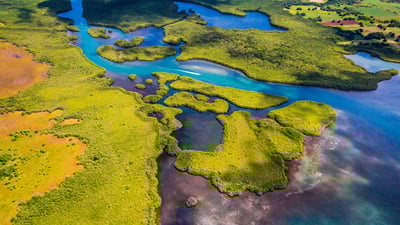 Bing wallpaper September 14, 2023. グランド・クルドサック・マリン, フランス (© Hemis/Alamy)
