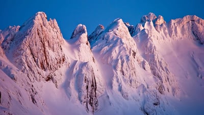 Bing wallpaper February 9, 2020. Sunset over Los Argaos mountains, Picos de Europa, Asturias, Spain (© jregueiro/Getty Images)