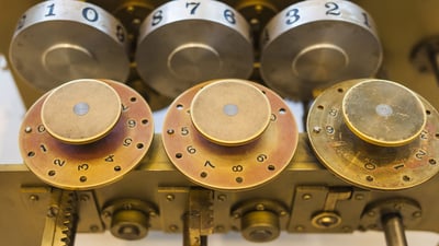 Bing wallpaper May 16, 2020. Nachbau einer Leibniz-Rechenmaschine im Arithmeum, Bonn, Nordrhein-Westfalen, Deutschland (© WALTER BIBIKOW/DanitaDelimont.com)