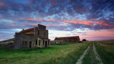 Bing wallpaper October 22, 2020. Old general store of Bents, Saskatchewan, Canada (© ImagineGolf/Getty Images)