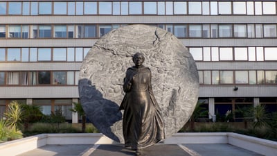 Bing wallpaper September 30, 2024. Statue of Mary Seacole, London, England (© Charles Bowman/Alamy Stock Photo)