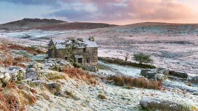 Bing wallpaper January 30, 2021. Abandoned cottage in the foothills of Brown Willy on Bodmin Moor, the highest point in Cornwall, England (© Helen Hotson/Alamy Stock Photo)
