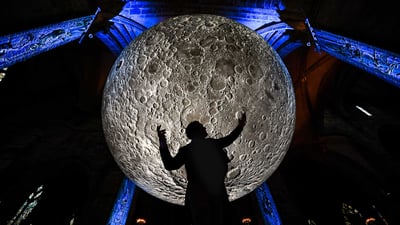 Bing wallpaper January 25, 2022. Museum Of Moon Installation Launches The Burns & Beyond Festival, Edinburgh. (© Jeff J Mitchell/Staff/Getty Images Entertainment)