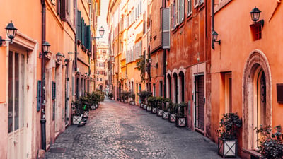 Bing wallpaper April 5, 2026. Rione V Ponte, Roma (© Alexander Spatari/Momento/Getty Images)