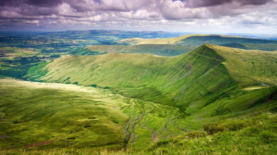 Bing wallpaper August 6, 2020. Cribyn viewed from Pen y Fan, Brecon Beacons National Park, Powys (© Adam Burton/Alamy Stock Photo)