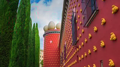Bing wallpaper April 16, 2021. Dalí Theatre-Museum in Figueres, Spain (© Valerija Polakovska/Shutterstock)